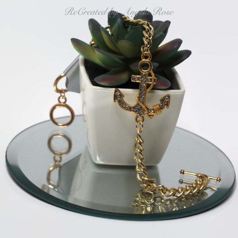 Anchor Bracelet Gold Tone